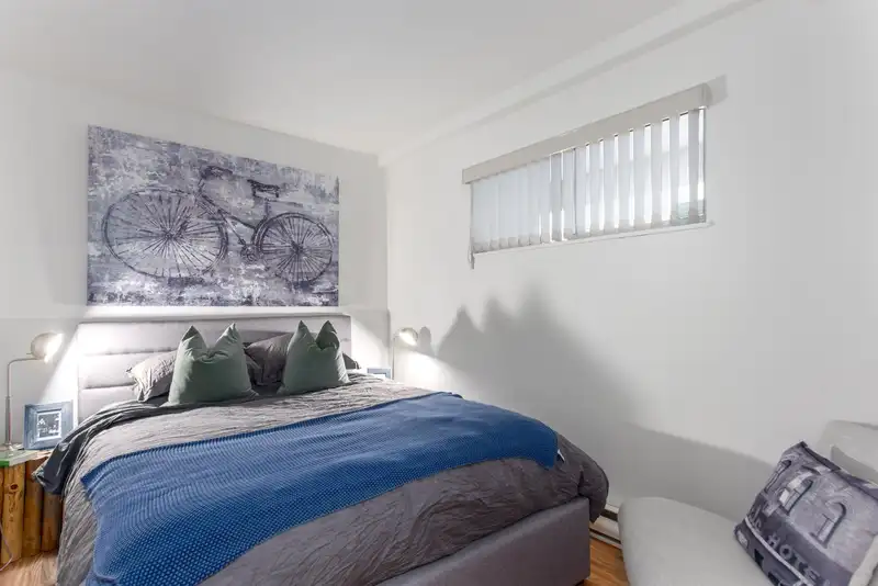 202 788 W 8TH AVENUE - photo 2 of 27