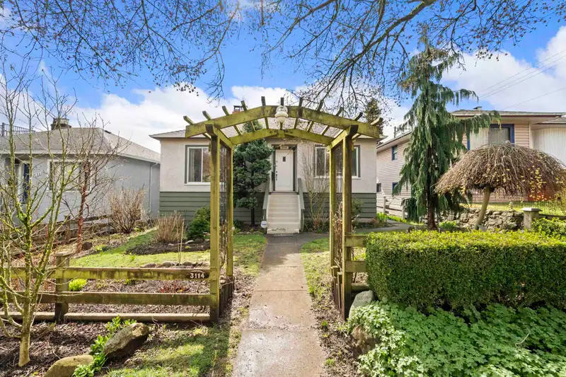 3114 GRAVELEY STREET - photo 2 of 40