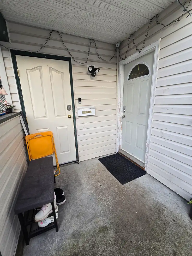 56 6641 138 STREET - photo 3 of 31