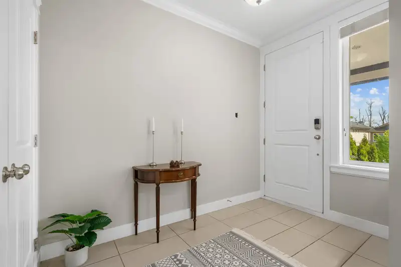 24225 103A AVENUE - photo 4 of 32