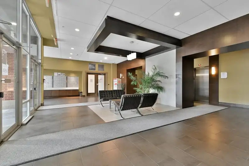 1206 13399 104 AVENUE - photo 1 of 40