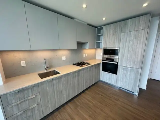 3205 6699 DUNBLANE AVENUE - photo 2 of 16