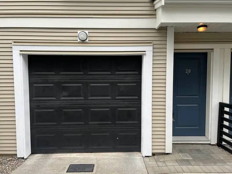 28 32633 SIMON AVENUE - photo 2 of 17