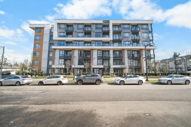 307 10778 138 STREET - photo 2 of 25