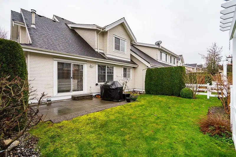 75 17097 64 AVENUE - photo 3 of 36