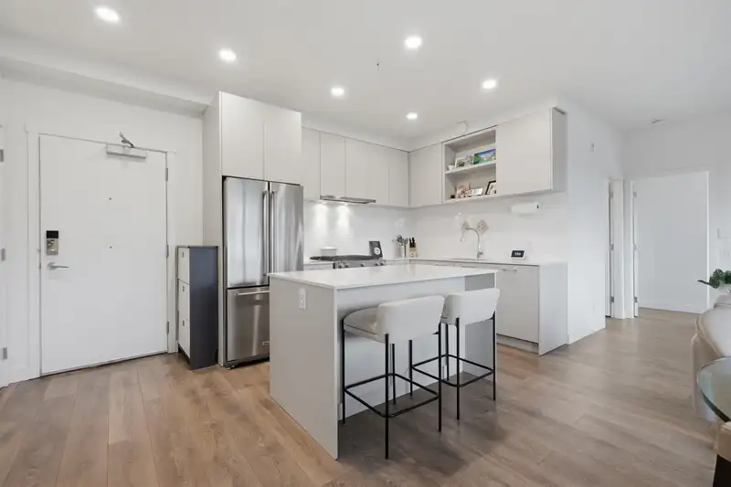 611 741 ANSKAR COURT - photo 3 of 40