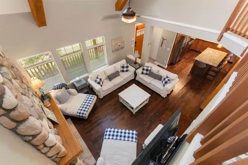 1730 RAVENWOOD TRAIL - photo 1 of 40