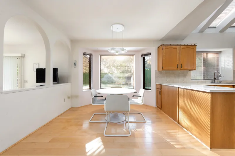 4360 STEVESTON HIGHWAY - photo 3 of 25