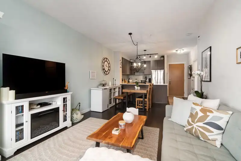 503 9168 SLOPES MEWS - photo 3 of 24