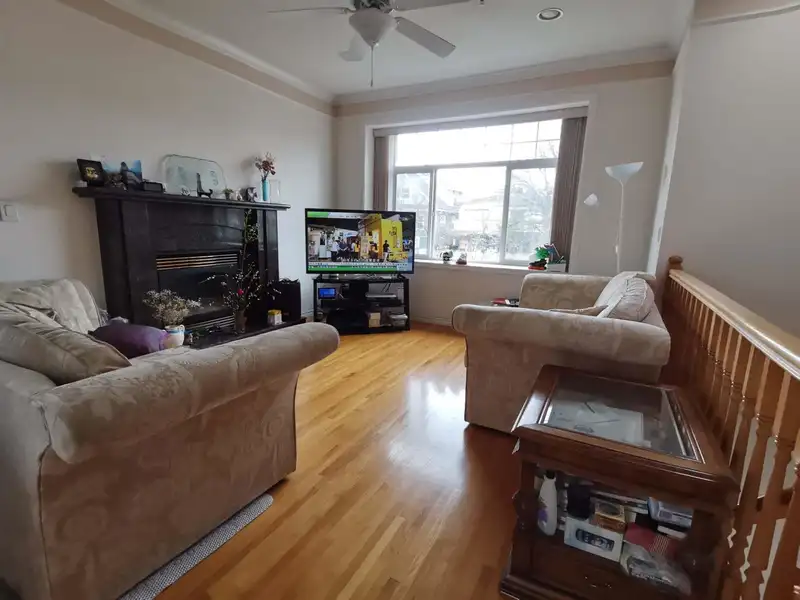 2722 VENABLES STREET - photo 4 of 20