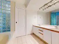 2004 1020 HARWOOD STREET - thumbnail 16