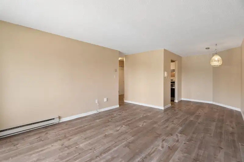409 340 GINGER DRIVE - photo 4 of 20