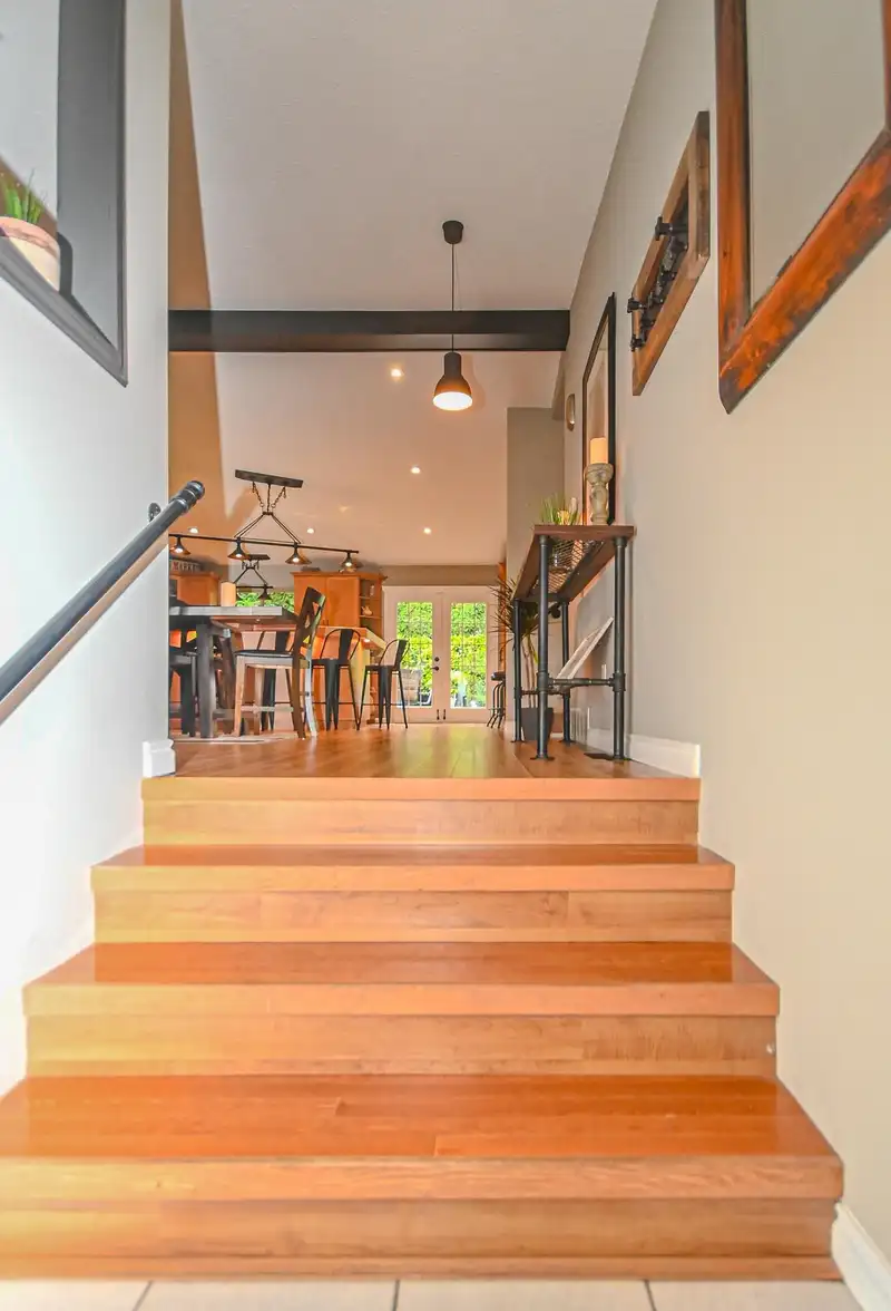 1936 LEACOCK STREET - photo 4 of 40