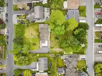 33103 WHIDDEN AVENUE - thumbnail 2