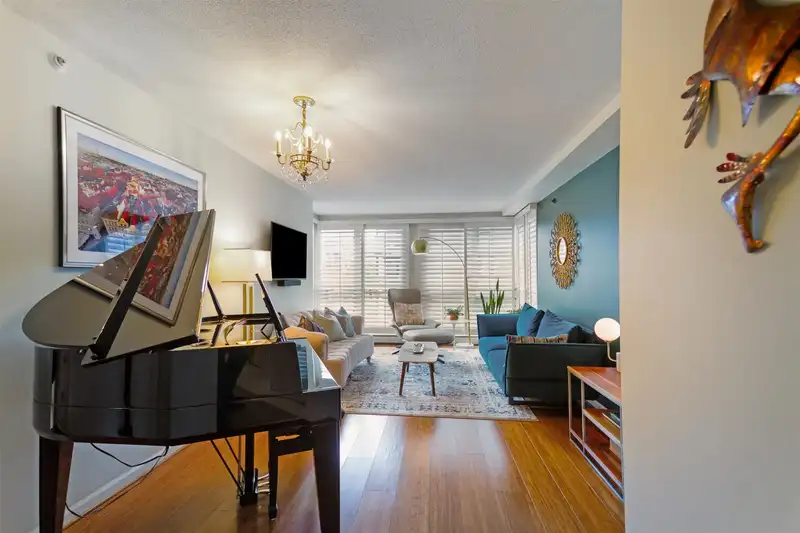 3F 199 DRAKE STREET - photo 1 of 31