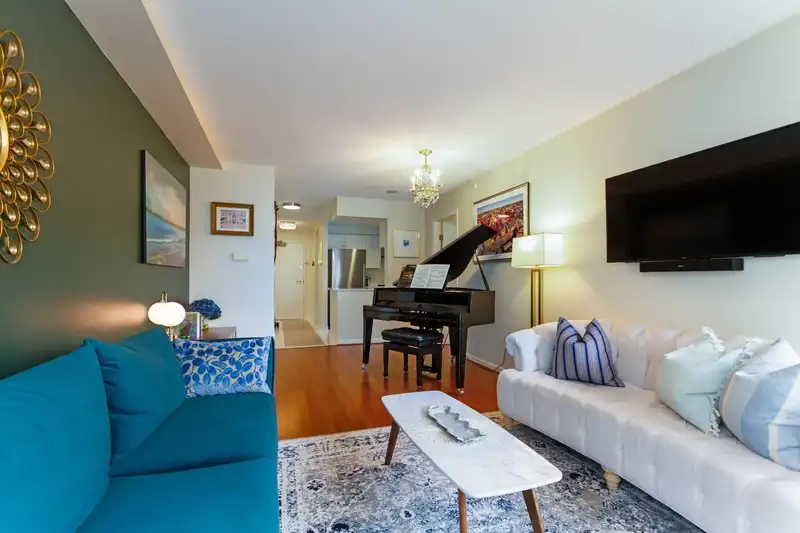 3F 199 DRAKE STREET - photo 3 of 31