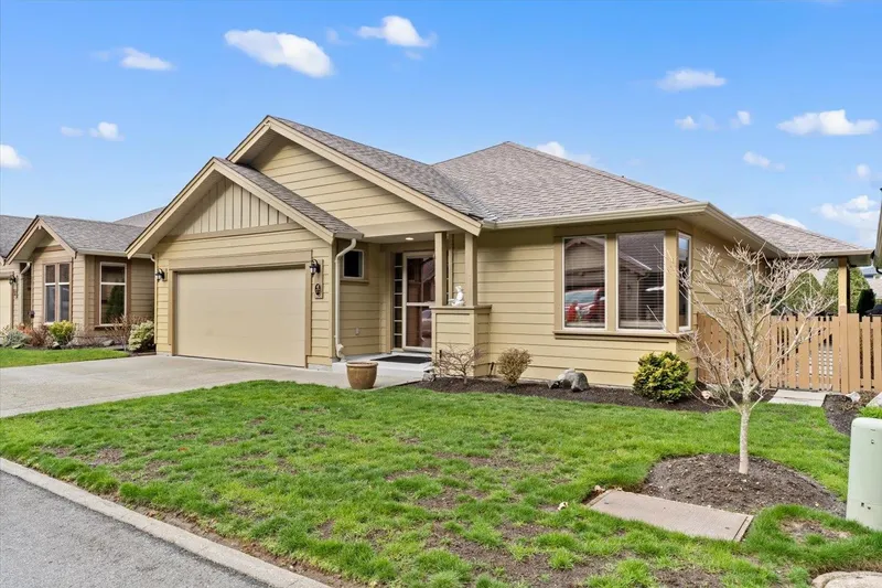 177 46000 THOMAS ROAD - photo 1 of 25