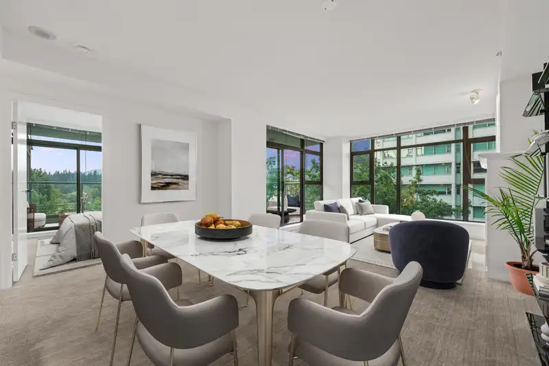 401 1790 BAYSHORE DRIVE - photo 4 of 40