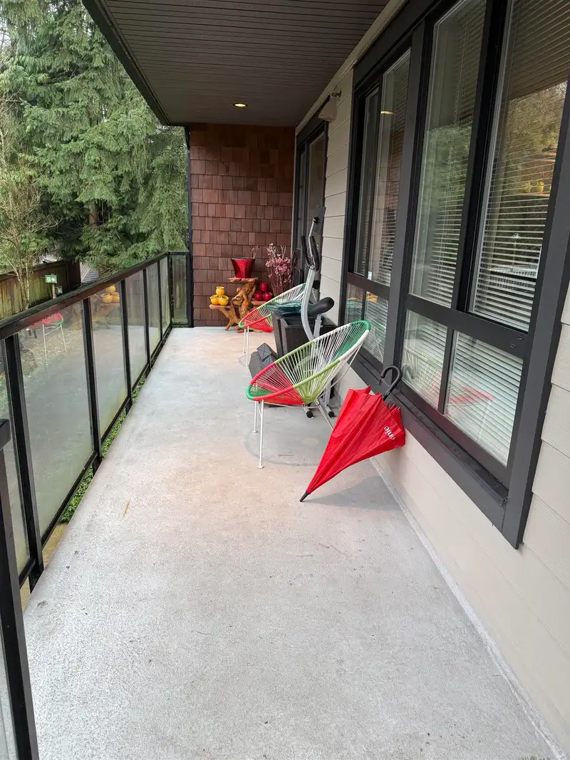 49 3728 THURSTON STREET - photo 4 of 11