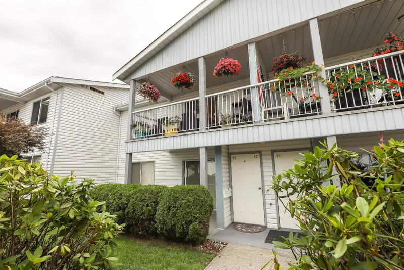 46 32691 GARIBALDI DRIVE - photo 1 of 25