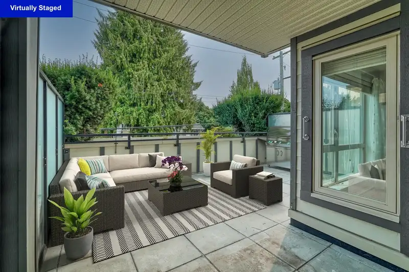 208 707 E 43RD AVENUE - photo 4 of 35