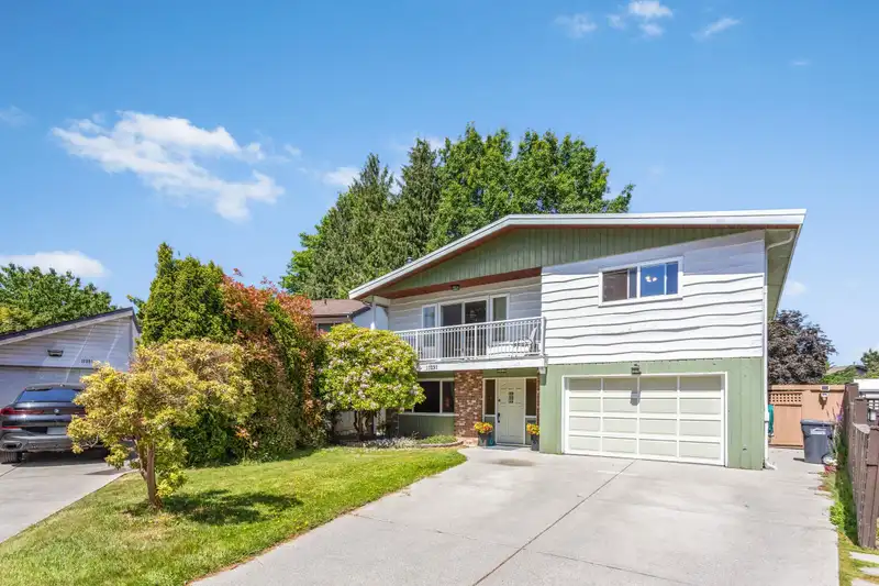 11231 CLIPPER COURT - photo 1 of 37