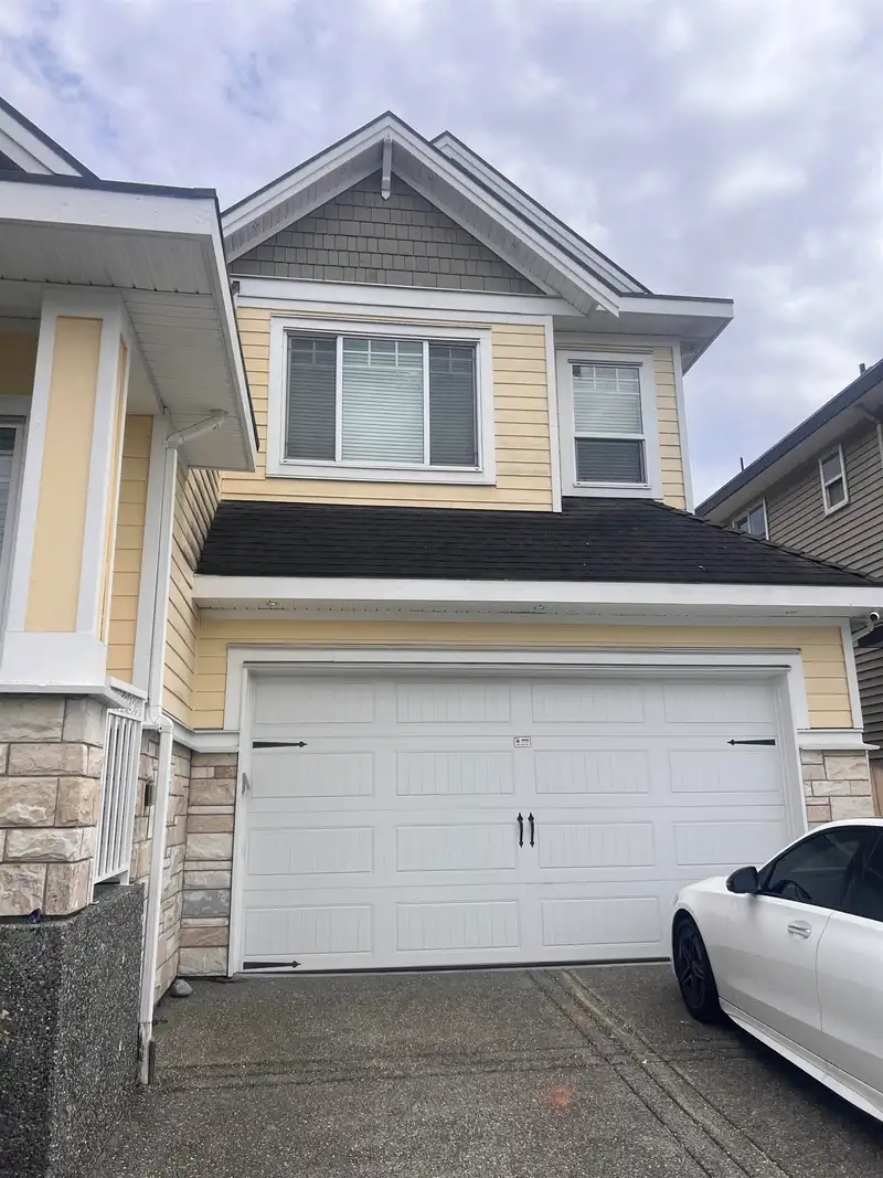 13296 62A AVENUE - photo 4 of 19