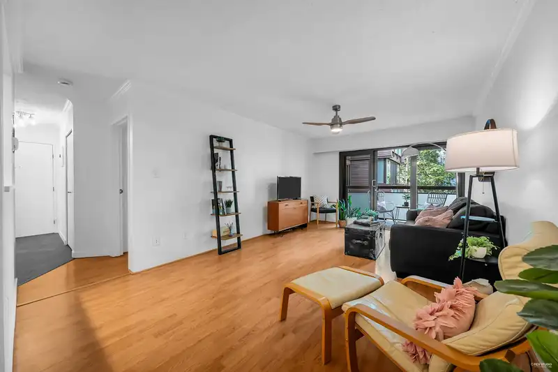 306 1855 NELSON STREET - photo 2 of 28