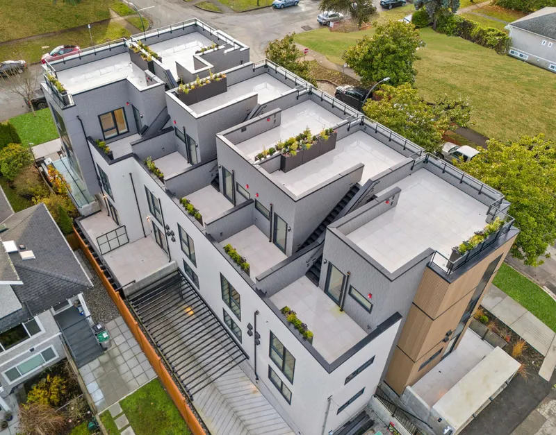 4470 ASH STREET - photo 3 of 25