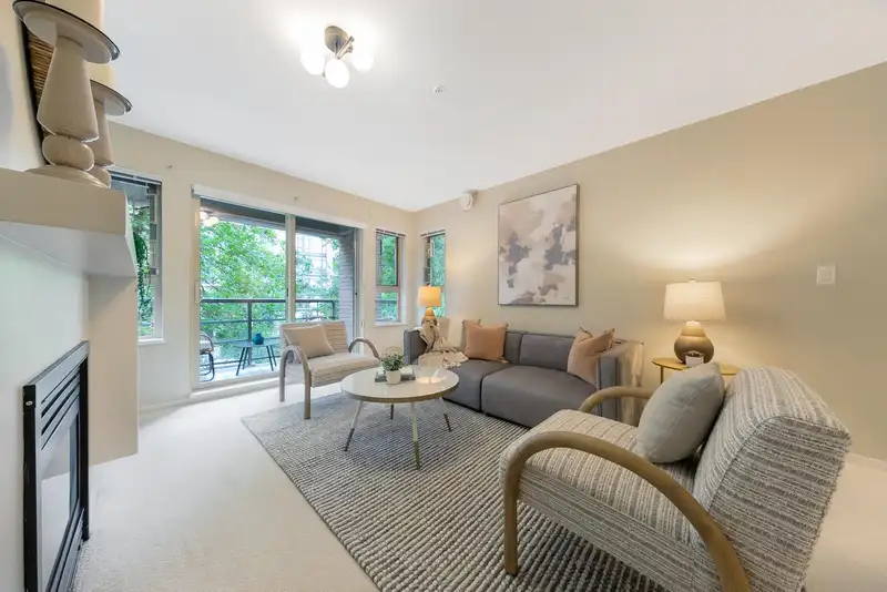 307 9319 UNIVERSITY CRESCENT - photo 2 of 36