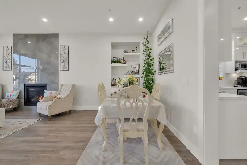 32755 CARTER AVENUE - photo 4 of 35
