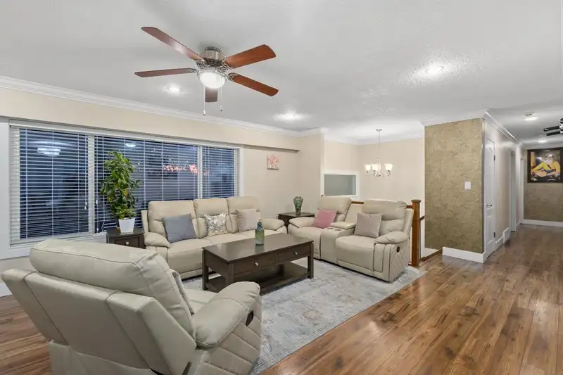 2316 BEAVER STREET - photo 2 of 40