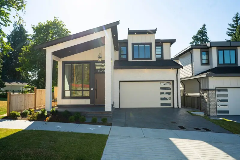 11463 138A STREET - photo 1 of 25