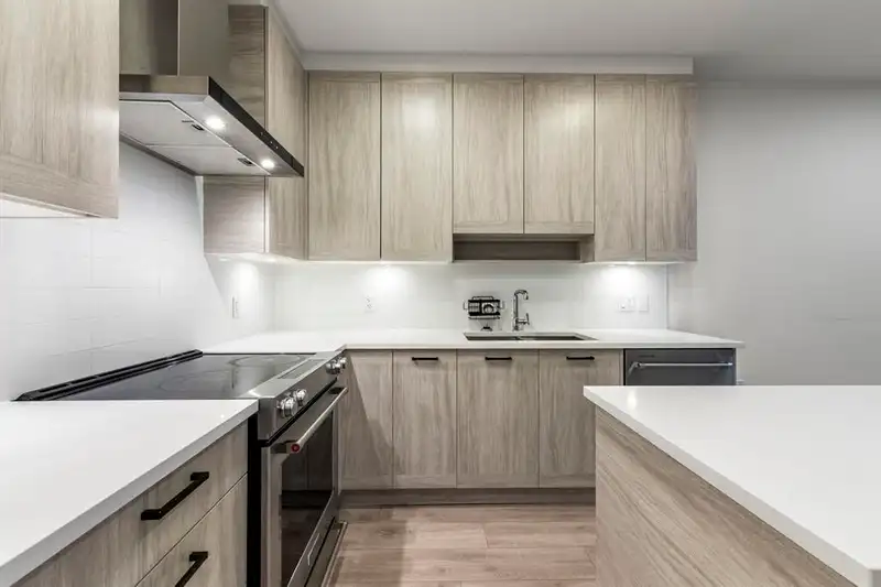 510 7579 16TH STREET - photo 4 of 27