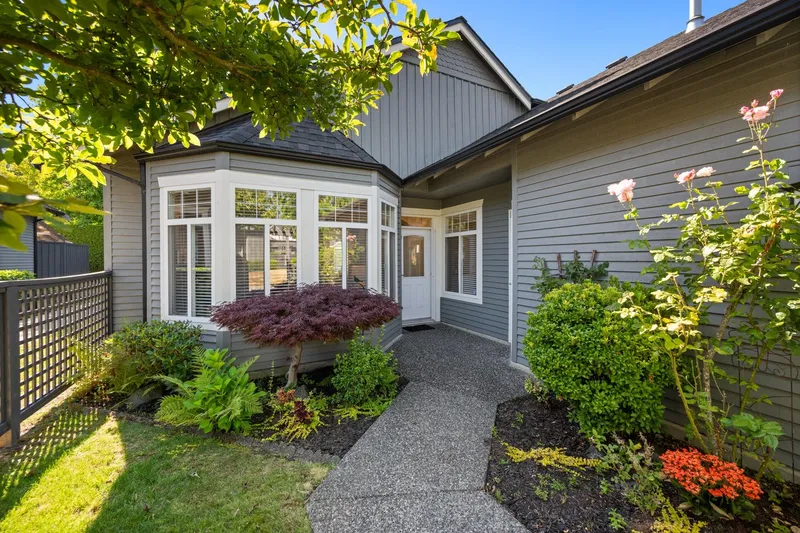 71 14909 32 AVENUE - photo 1 of 25