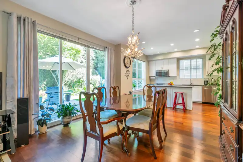 144 2501 161A STREET - photo 3 of 40