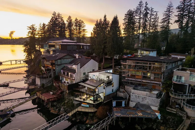 184 TURTLEHEAD ROAD - photo 1 of 25