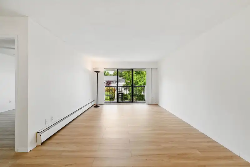 302 590 WHITING WAY - photo 3 of 25