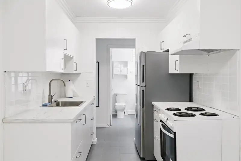 302 590 WHITING WAY - photo 4 of 25