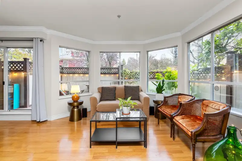 101 1005 BROUGHTON STREET - photo 4 of 28