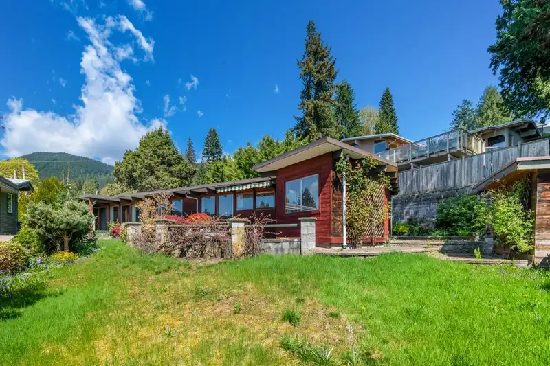 241 W BALMORAL ROAD - photo 1 of 36