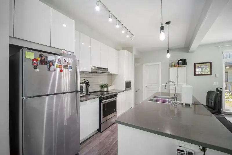 29 30930 WESTRIDGE PLACE - photo 1 of 22