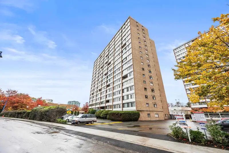 1505 6651 MINORU BOULEVARD - photo 1 of 28