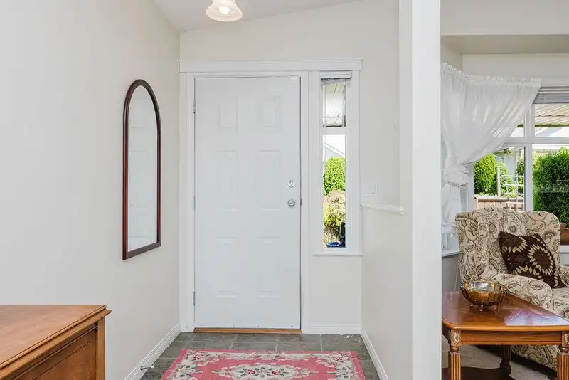 6317 WILLIAMS PLACE - photo 4 of 35