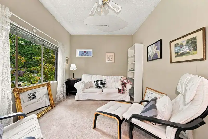 4153 JOHN STREET - photo 2 of 31
