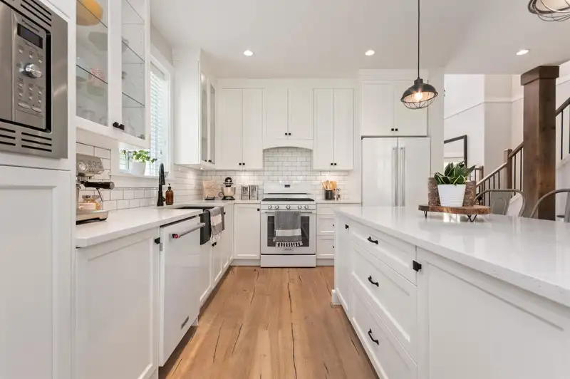 43359 OLD ORCHARD LANE - photo 3 of 40