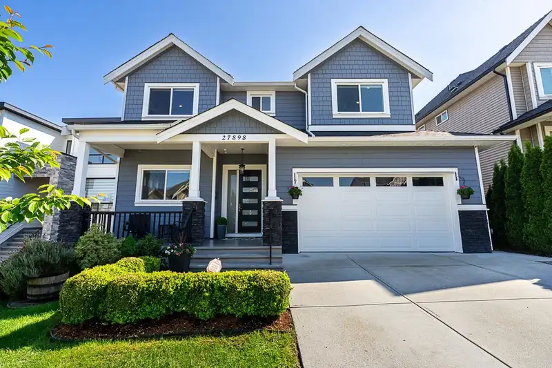 27898 LEDUNNE AVENUE - photo 1 of 40