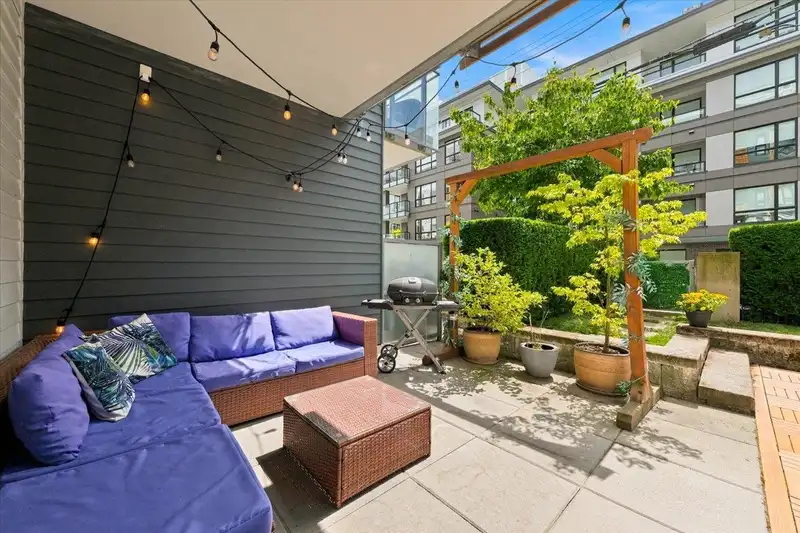 3 221 E 3 STREET - photo 4 of 29