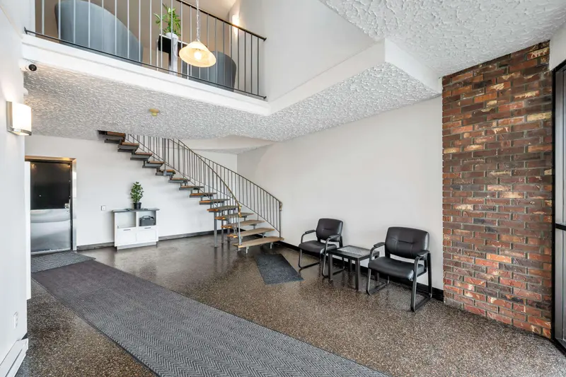 204 32040 PEARDONVILLE ROAD - photo 4 of 25