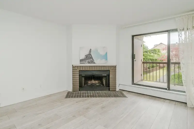225 8511 WESTMINSTER HIGHWAY - photo 3 of 35